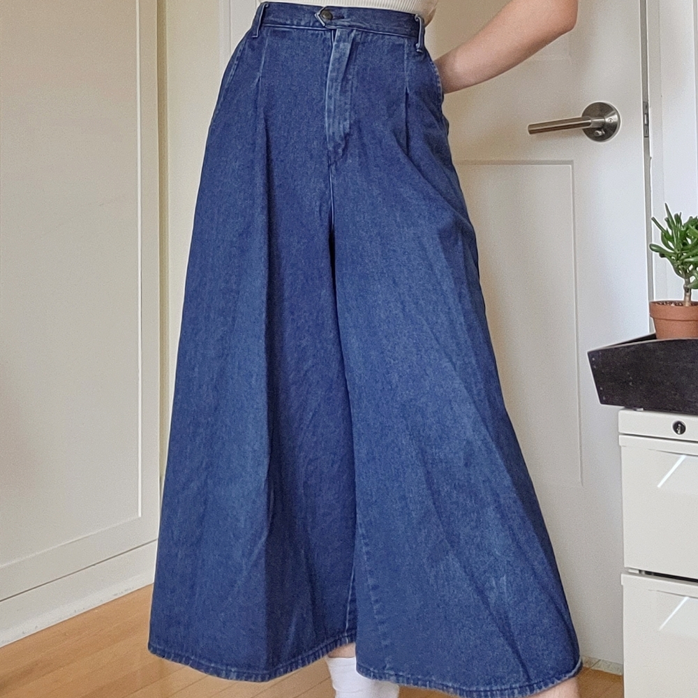 Wide leg flare jeans